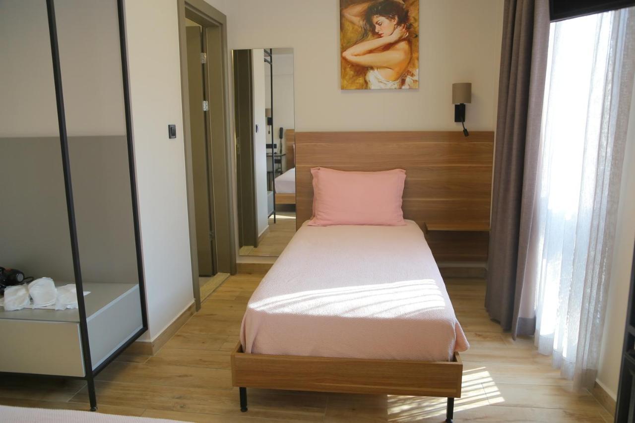 Senyildiz Hotel Измир Екстериор снимка